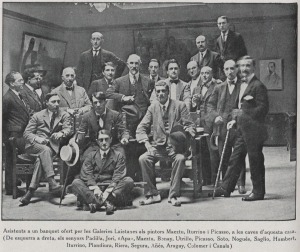 Foto de Picasso con Iturrino y Gustavo de Maeztu en Barcelona 1917 en Galerías Layetanas